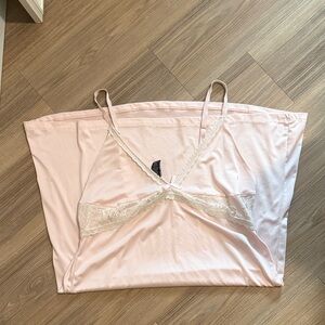 Elegant Pink Lace Trim Nightgown Chemise